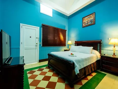 Hotel Victoriano