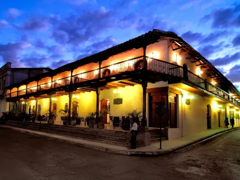 Hotel Plaza Colon - Granada Nicaragua