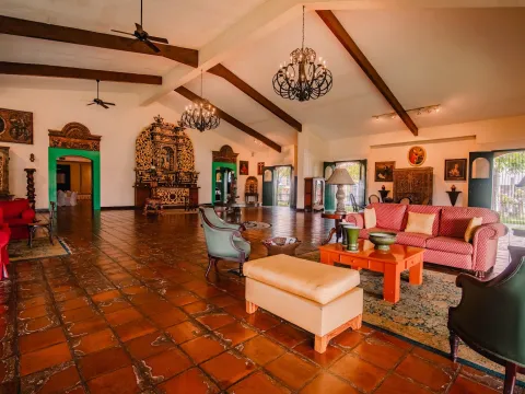 Hotel El Convento Leon Nicaragua