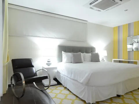 Hotel Contempo