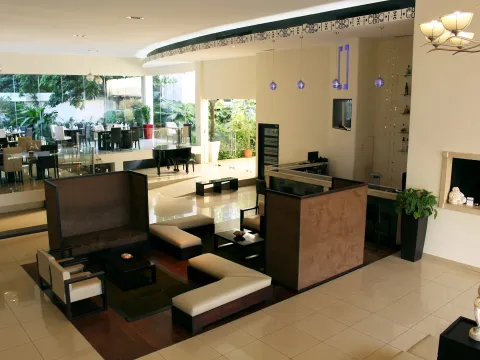 Hotel Contempo
