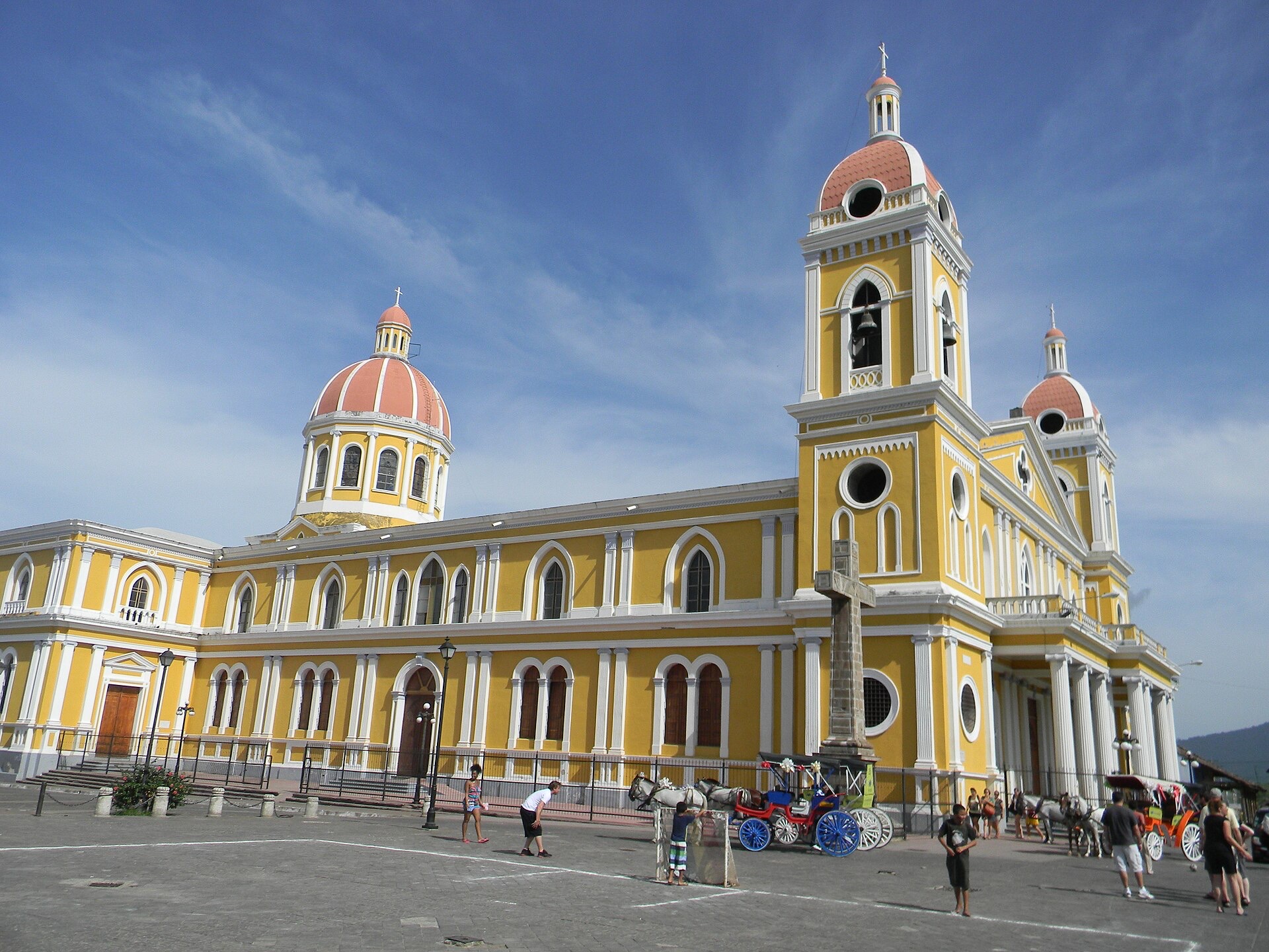 The yellow cathedral of Granada, Nicaragua, seen from the Parque Central